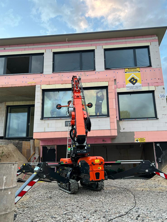 Positionierung von schweren Scheiben im Rohbau